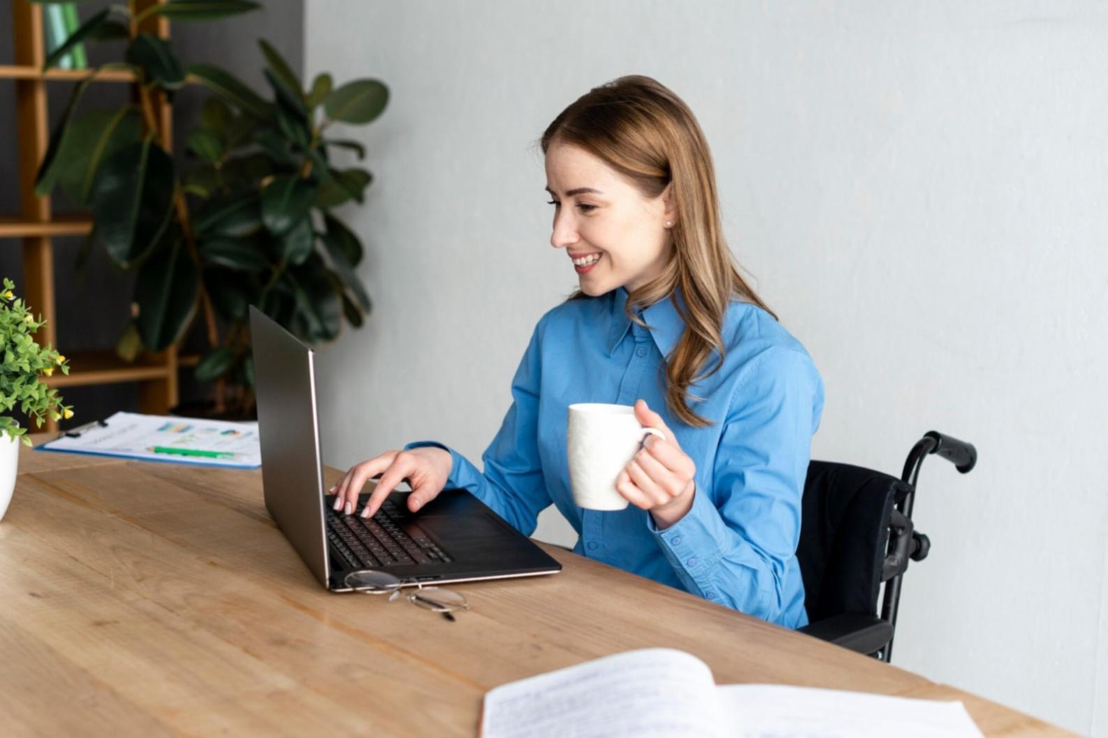 Современный офис с командной работой